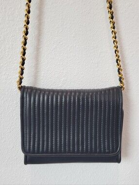 Vintage 80s Amanda Smith Black Quilted‎ Faux Leather Evening Bag Gold Chain